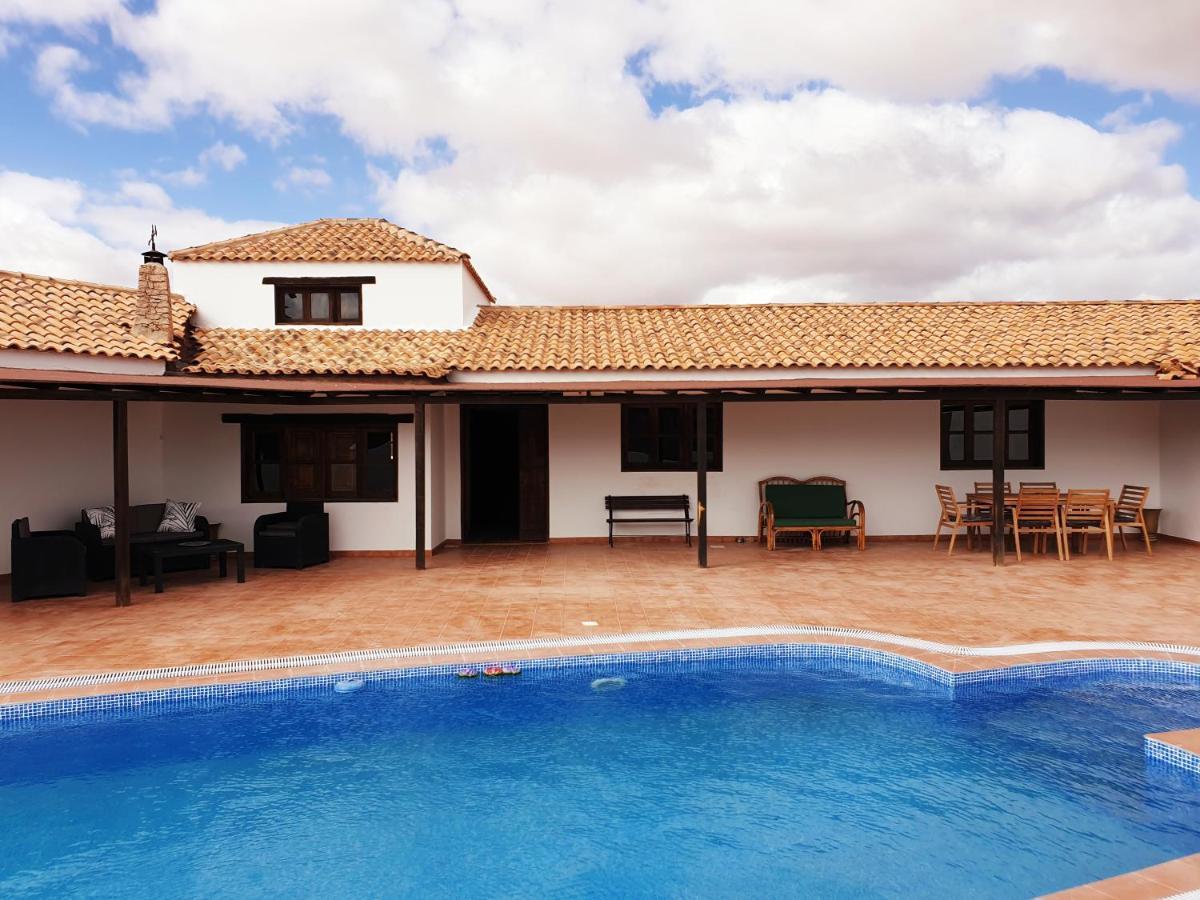 Villa Las Palmeras Antigua  Exterior photo